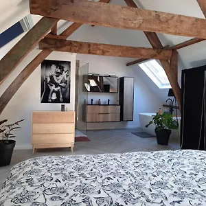suite-rb5.hotelsghent.com/